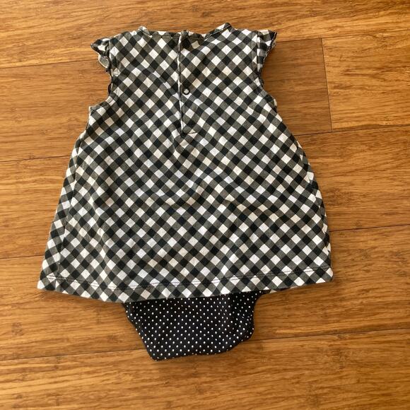 Carter’s Bumble Bee Baby Girl Outfit, Size 18 Months - Picture 3 of 5